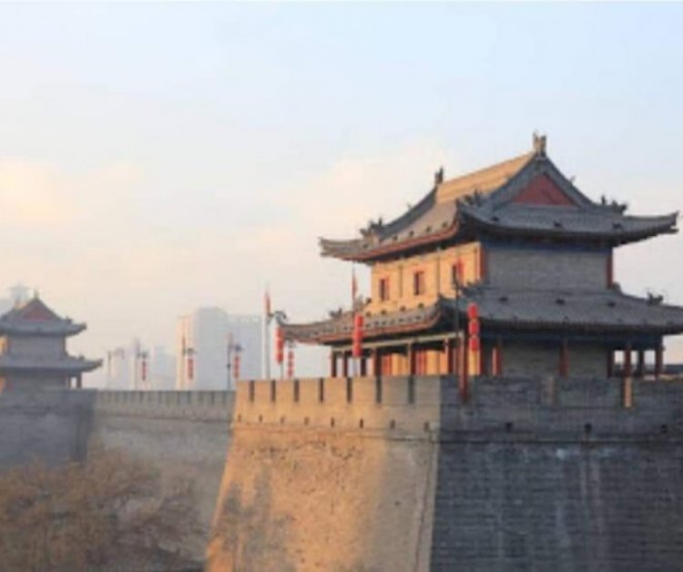 Tuntutlah Ilmu Ke Negeri Cina